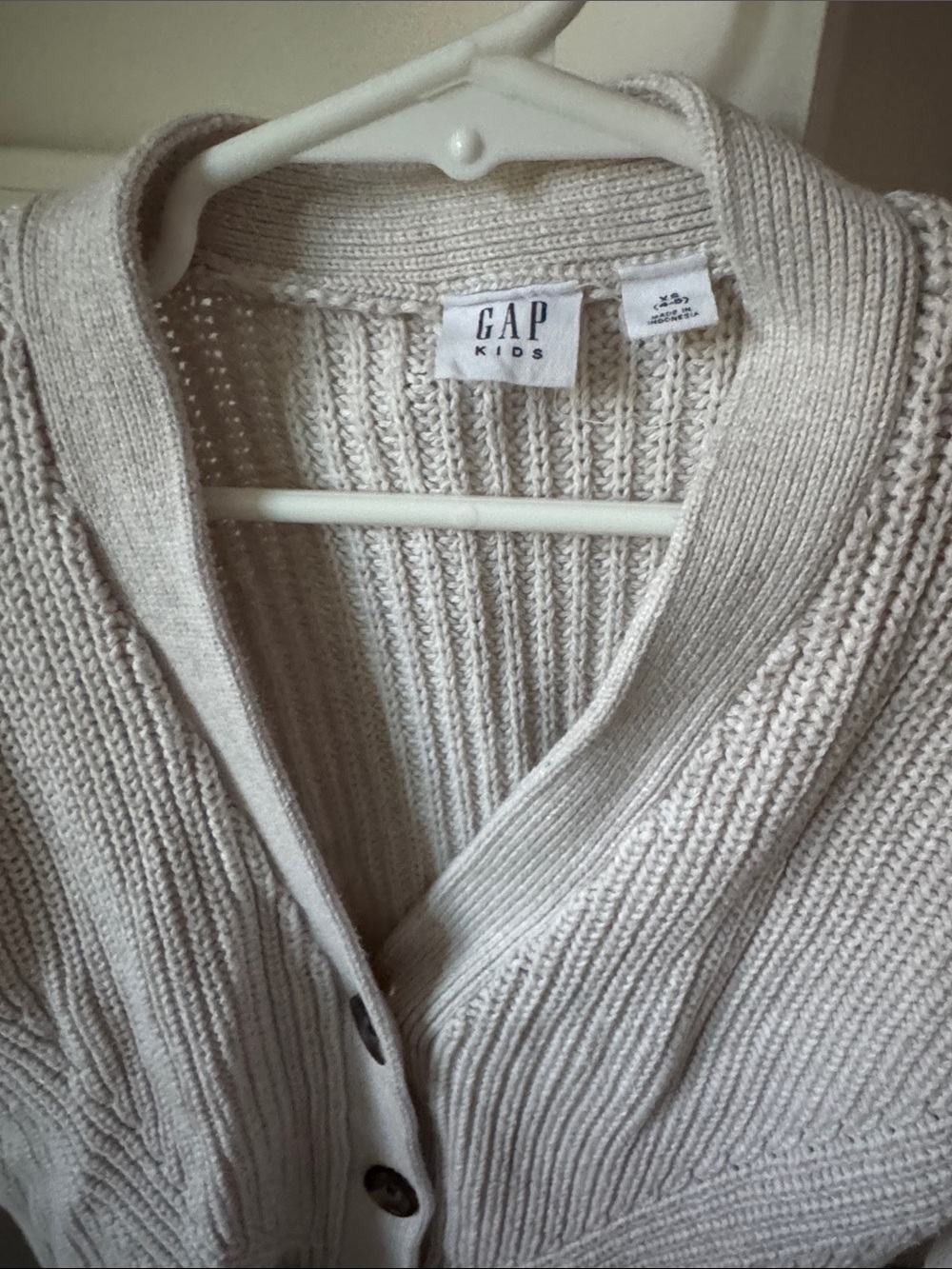 GAP Kids Cream Ribbed button up Cardigan Sweater